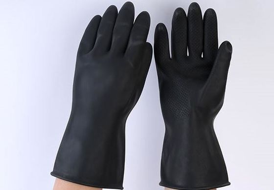 Găng tay làm sạch công nghiệp 31Cm Lớp lót không khóa Găng tay cao su đen Nhiệm vụ nặng