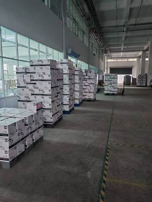 Găng tay Nitrile dùng một lần, hạn sử dụng 4 năm, cỡ lớn, không bột, bề mặt có vân, găng tay bảo vệ y tế