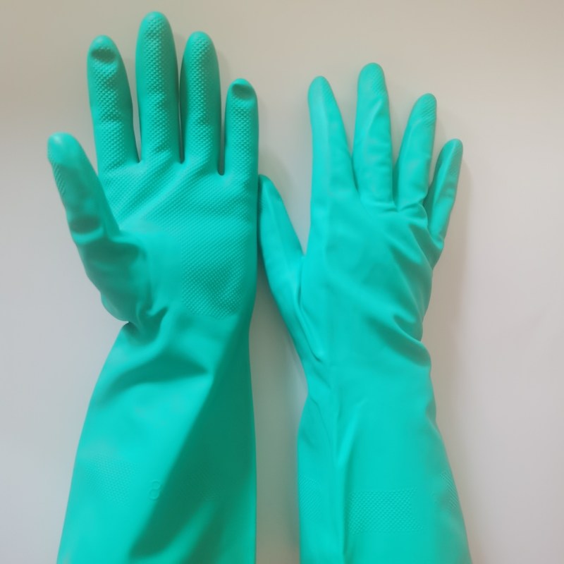 Textured Fingertips Nitrile Glove of Green Ideal for Heavy-Duty Industrial/Household Task